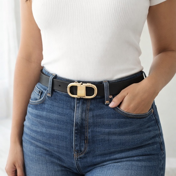 H&M Black Belt with Gold Buckle - Picture 1 of 6